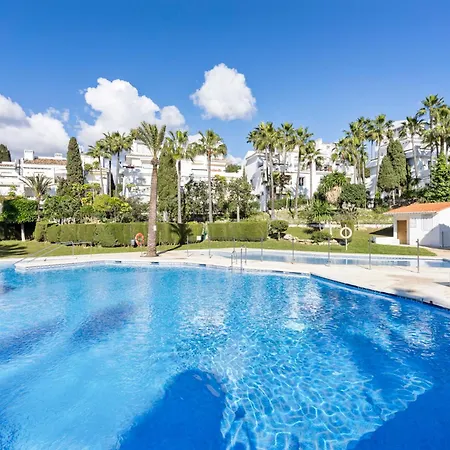 Apartment Miraflores House With Garden And Pool By Costarentals - Ref 125 *