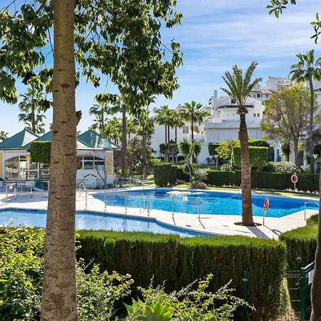 Miraflores House With Garden And Pool By Costarentals - Ref 125 *