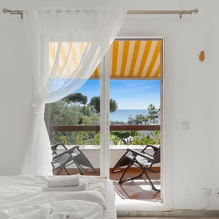 Apartment Miraflores House With Garden And Pool By Costarentals - Ref 125