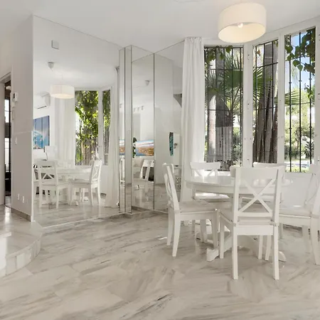 Miraflores House With Garden And Pool By Costarentals - Ref 125 Apartment *